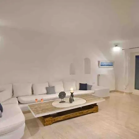 Navona Mykonos
